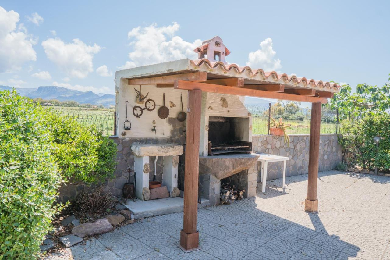 Casa Asfodeli - Villetta In Campagna Con Piscina Cuglieri Exterior photo